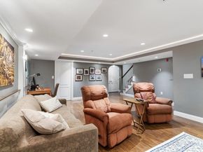 129 Cambridge St 1, Burlington MA 01803