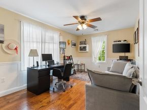 129 Cambridge St 1, Burlington MA 01803