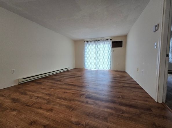 80 Stanton St 34, Worcester MA 01605