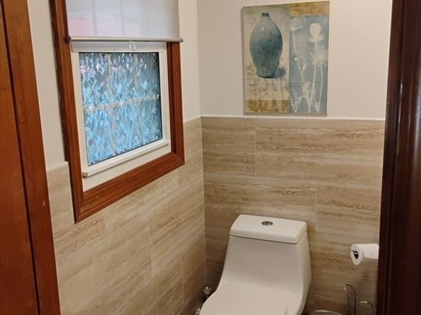 9 Packard Rd, Milford MA 01757