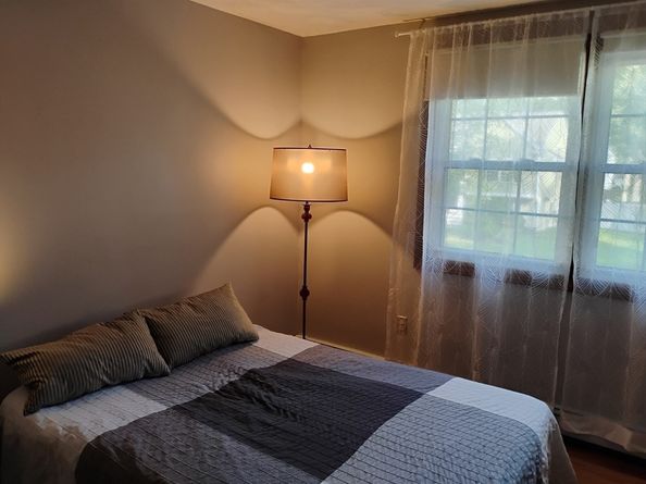 9 Packard Rd, Milford MA 01757