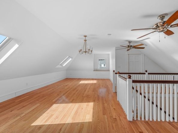 17 Pearl Road, Nahant MA 01908