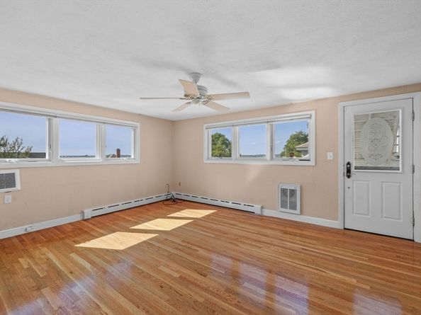 17 Pearl Road, Nahant MA 01908