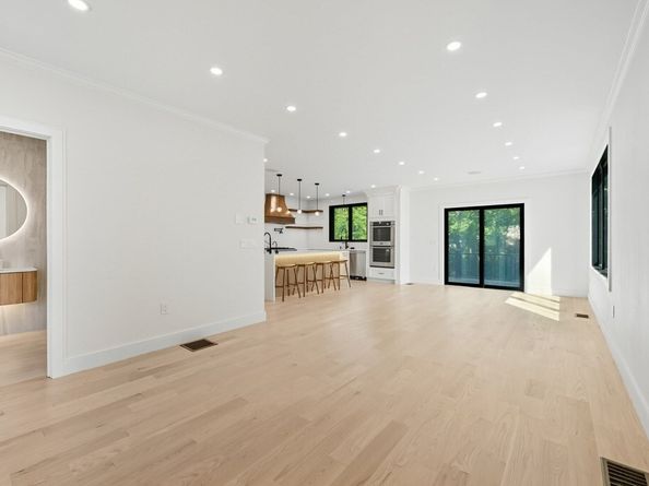 863 Main Street, Reading MA 01867