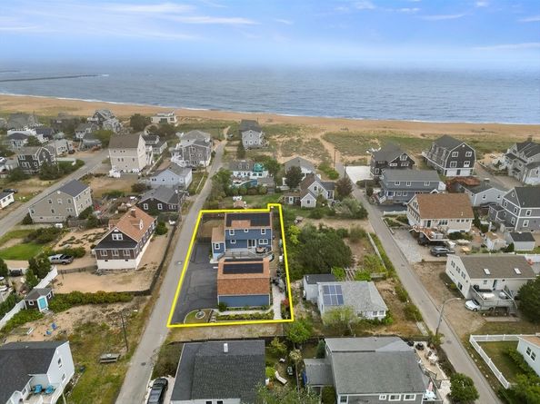 12 53rd St, Newburyport MA 01950