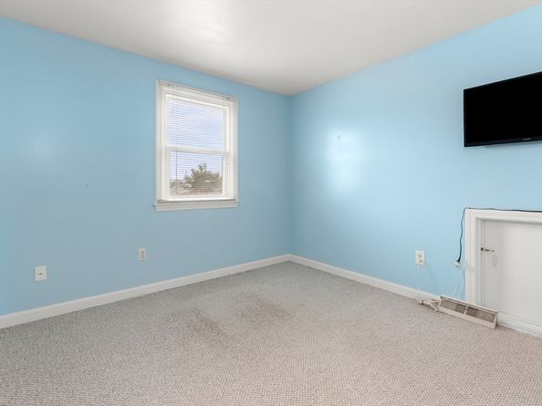12 53rd St, Newburyport MA 01950