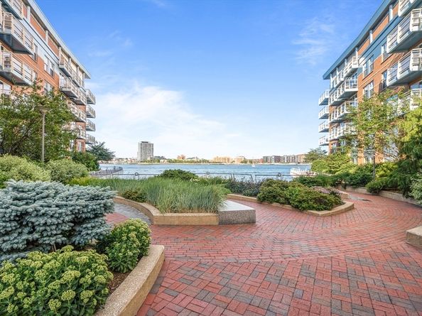 3 Battery Wharf 3309, Boston MA 02109