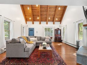 18 Greenwood St, Lexington MA 02421