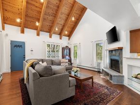 18 Greenwood St, Lexington MA 02421
