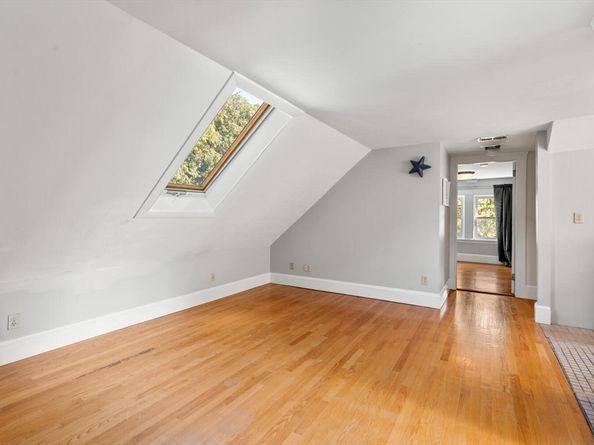 77 Bennett St 2, Boston MA 02135