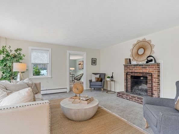 27 Water Street, Concord MA 01742