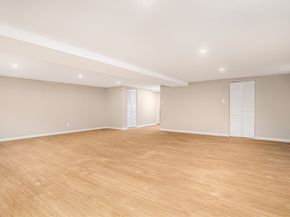 477 Salisbury St, Worcester MA 01609