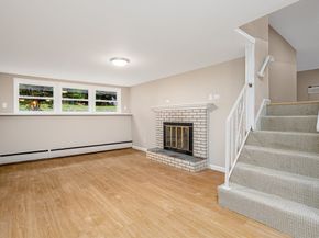 477 Salisbury St, Worcester MA 01609