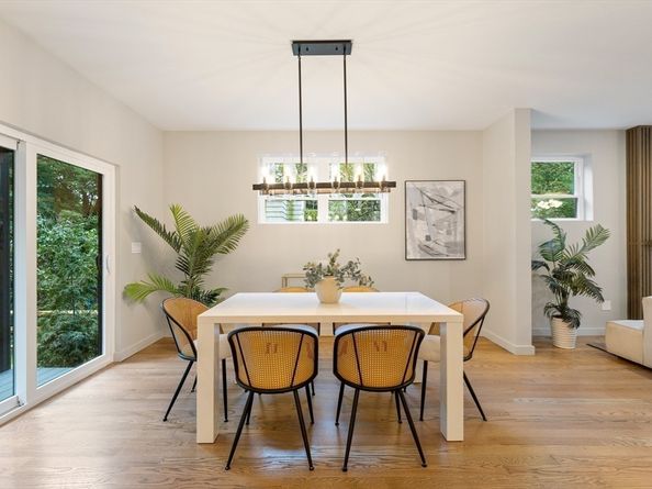 79 Charles St, Arlington MA 02474