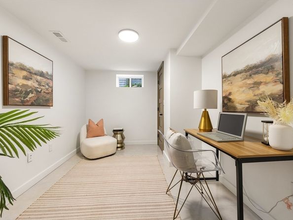79 Charles St, Arlington MA 02474