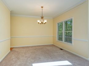 7 Stonegate Ln 7, Bedford MA 01730