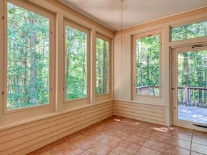 7 Stonegate Ln 7, Bedford MA 01730