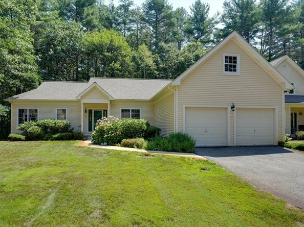 7 Stonegate Ln 7, Bedford MA 01730