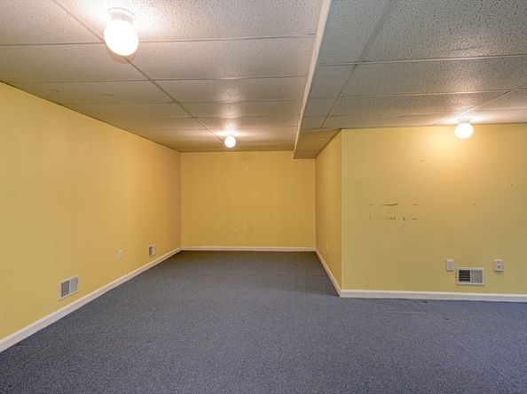 7 Stonegate Ln 7, Bedford MA 01730