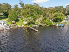 120 Hackett Ave, Lakeville MA 02347