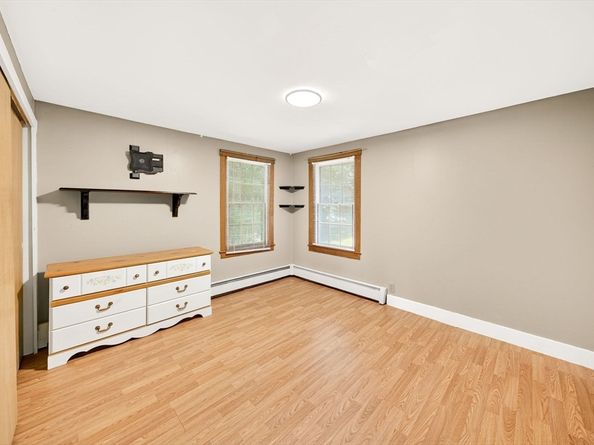 120 Hackett Ave, Lakeville MA 02347