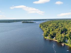 120 Hackett Ave, Lakeville MA 02347