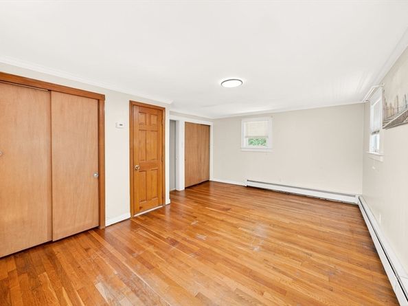 120 Hackett Ave, Lakeville MA 02347