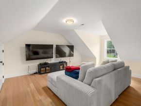 15 Couture Way, Middleton MA 01949