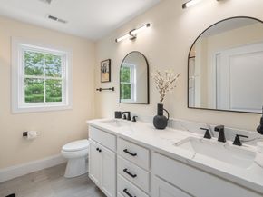15 Couture Way, Middleton MA 01949