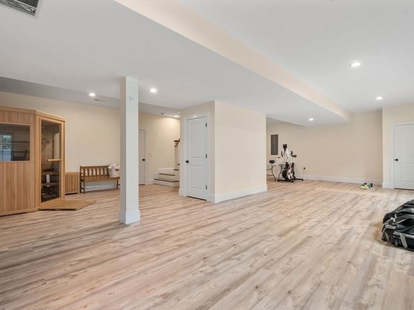 15 Couture Way, Middleton MA 01949