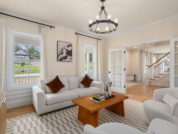 15 Couture Way, Middleton MA 01949