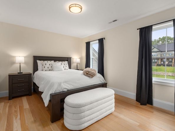 15 Couture Way, Middleton MA 01949