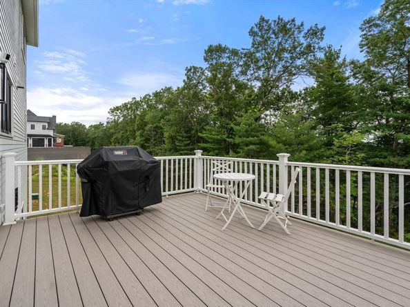 15 Couture Way, Middleton MA 01949