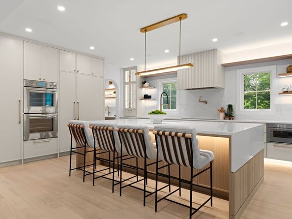 208 Webster St, Needham MA 02494