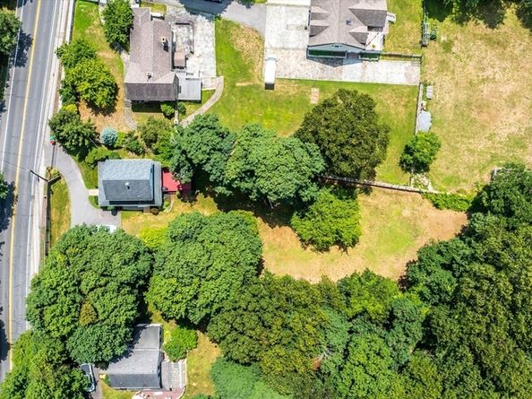 271 Landham Rd, Sudbury MA 01776