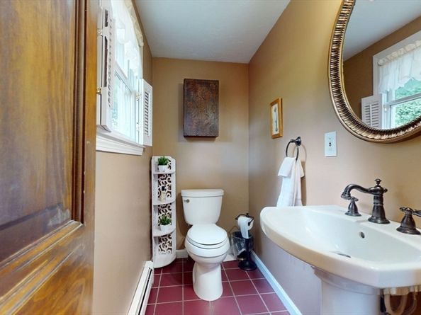 271 Landham Rd, Sudbury MA 01776