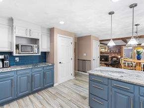 3 Stonehill Rd, Marlborough MA 01752