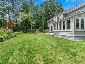3 Stonehill Rd, Marlborough MA 01752