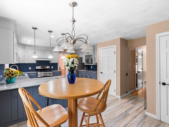 3 Stonehill Rd, Marlborough MA 01752