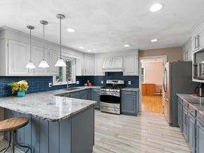 3 Stonehill Rd, Marlborough MA 01752