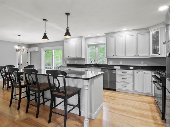 162 Fiskdale Road, Brookfield MA 01506