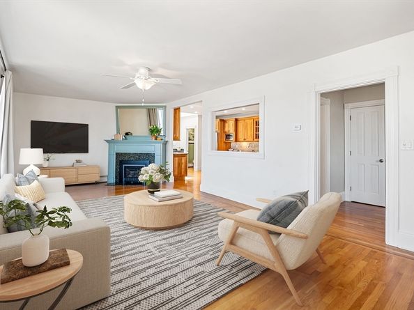 1 Ocean Ave, Salem MA 01970