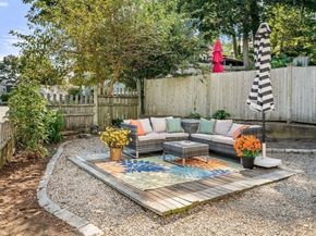 1 Ocean Ave, Salem MA 01970