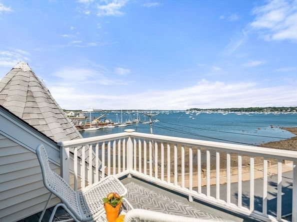 1 Ocean Ave, Salem MA 01970