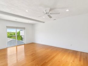 379 Hunnewell St 379, Needham MA 02494