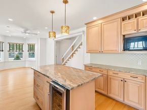 379 Hunnewell St 379, Needham MA 02494