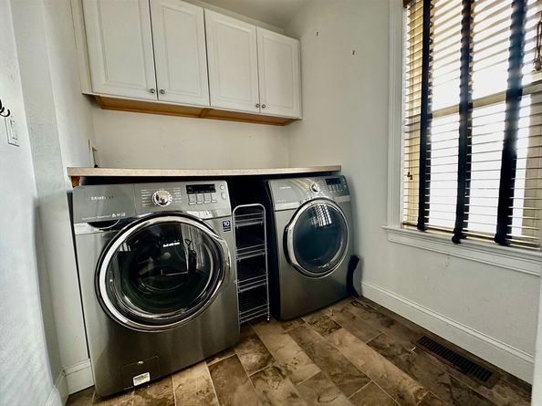 379 Hunnewell St 379, Needham MA 02494