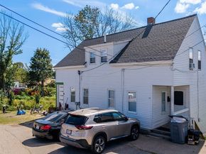 15-17 Morton Sq, Stoughton MA 02072