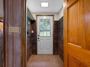 1868 N Brookfield Rd, Oakham MA 01068