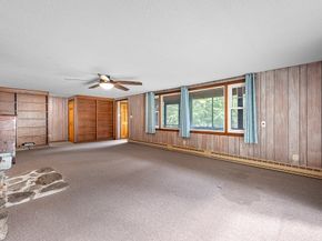 1868 N Brookfield Rd, Oakham MA 01068
